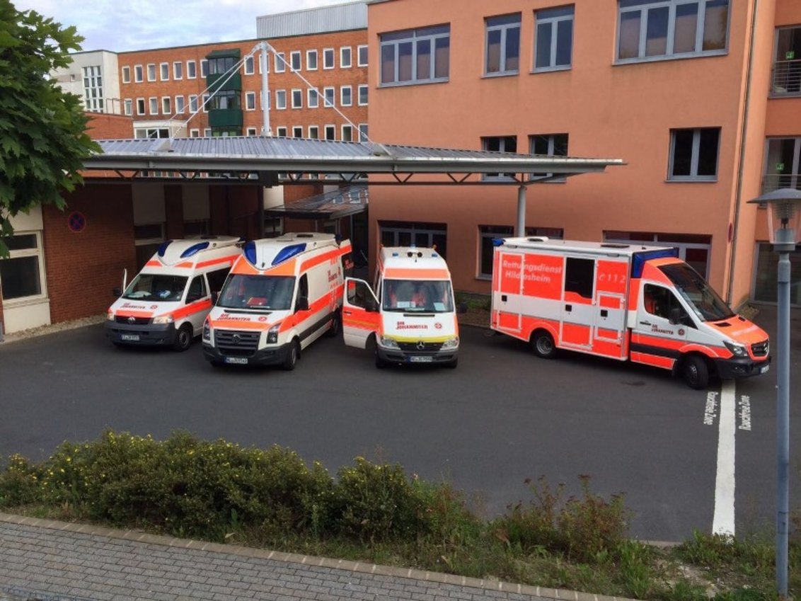 Alfeld  hält zusammen – AMEOS Klinikum Alfeld unterstützt bei Evakuierung von Pflegeheim
